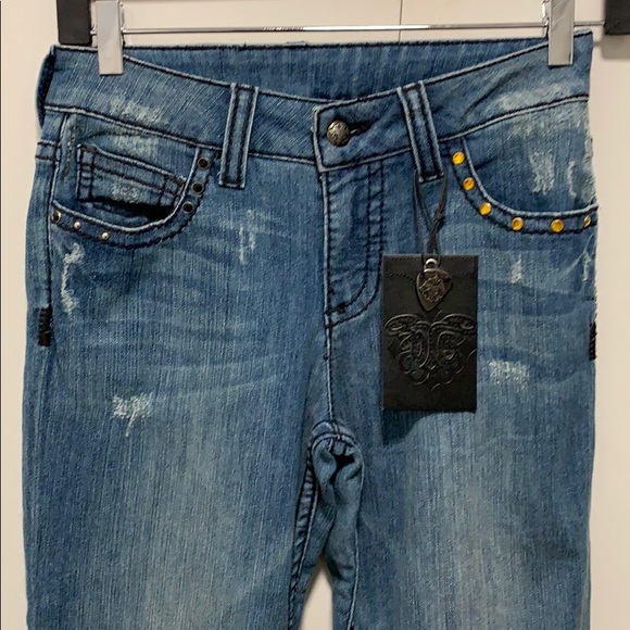 Size 2 jeans by nikki Lund & Richie sambora - Picture 2 of 8
